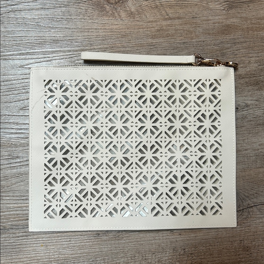 Tory Burch white laser cut CLUTCH POUCH wristlet - Picture 5 of 7
